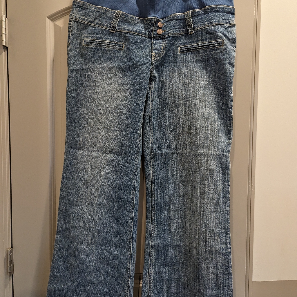 New Maternity Jeans  Patch Brand
